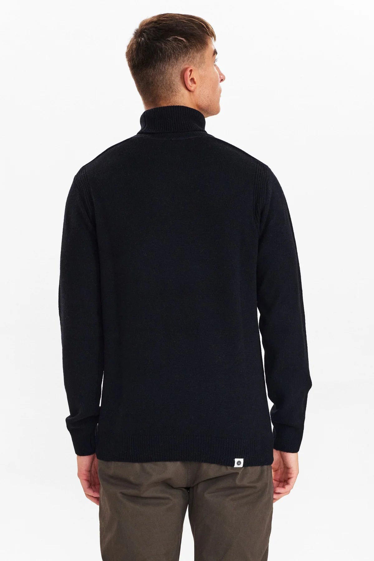 ANERKJENDT Aknico Solid Roll Neck - Caviar