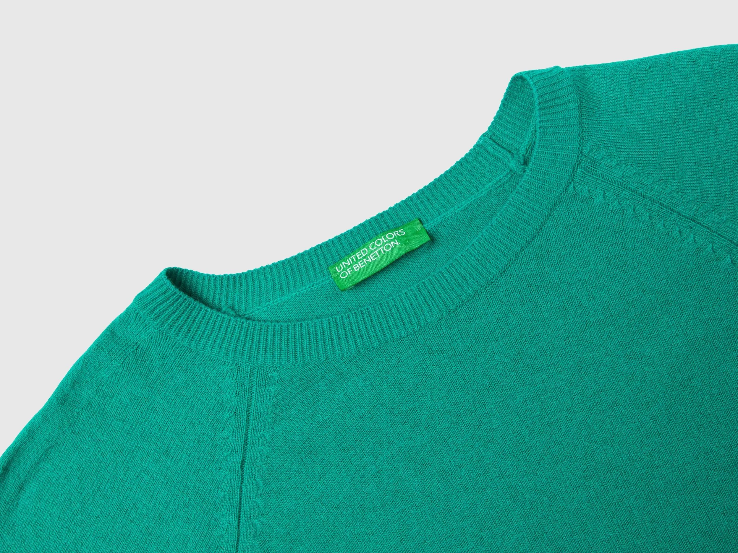 Aqua green crew neck sweater in wool and cashmere blend - Aqua | Benetton