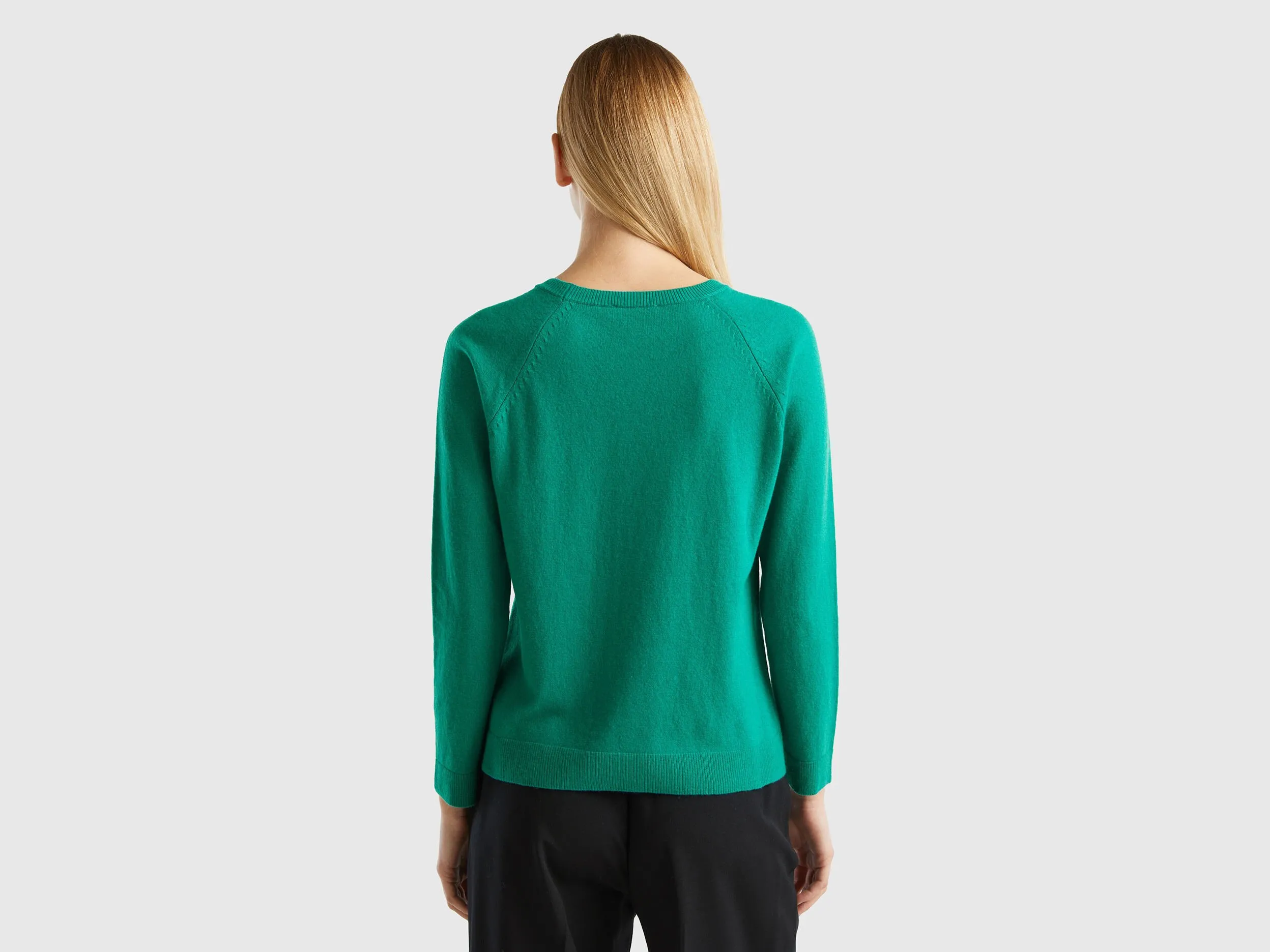 Aqua green crew neck sweater in wool and cashmere blend - Aqua | Benetton