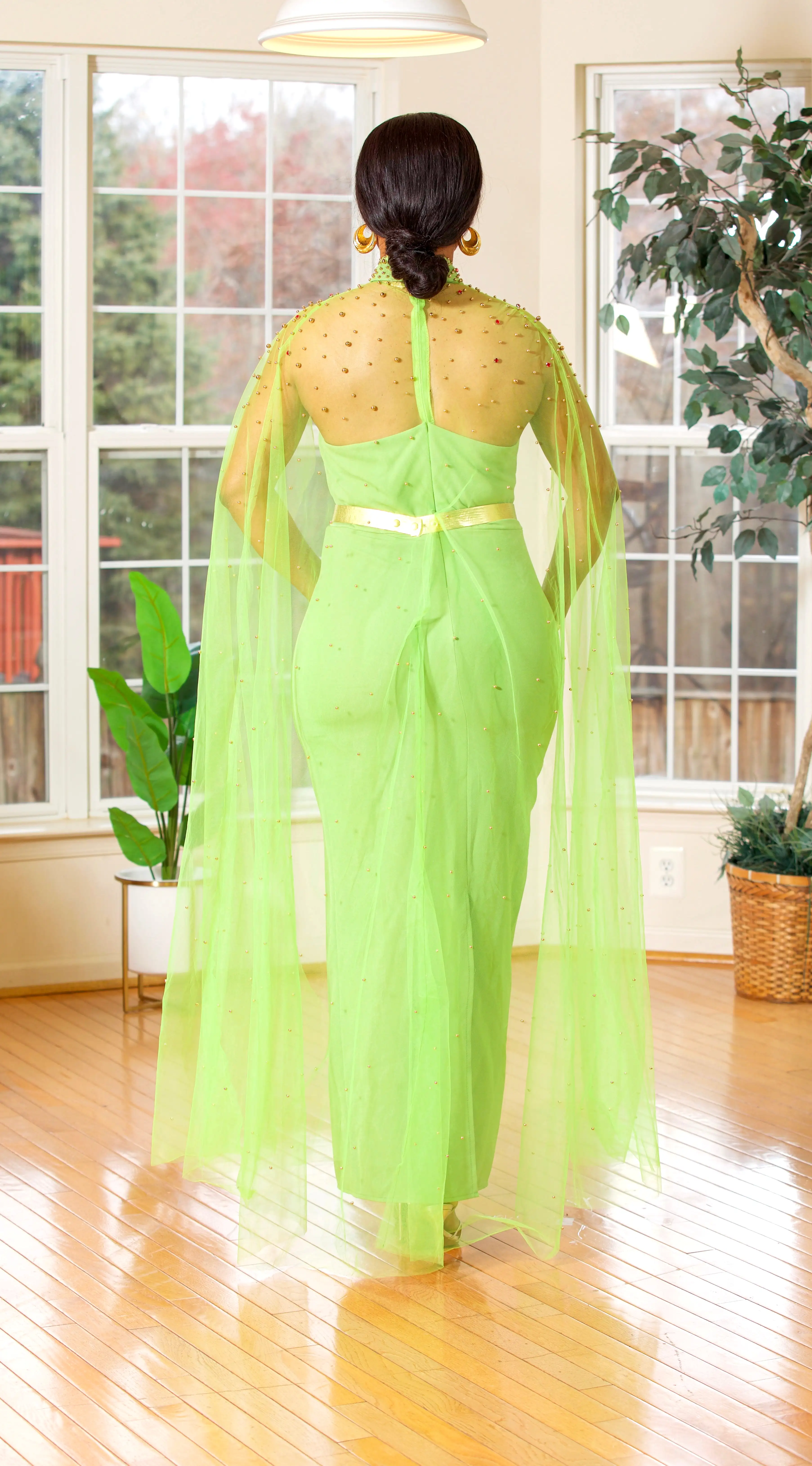 Beaded cape belted maxi dress(LEMON)