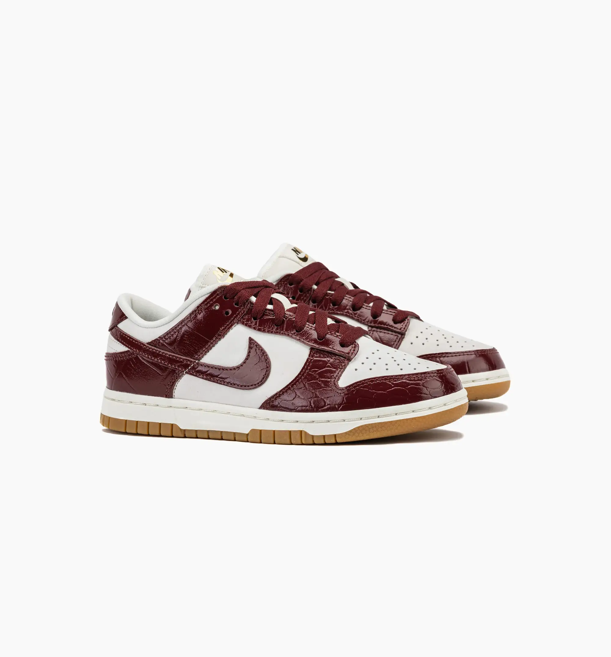 Dunk Low LX Womens Lifestyle Shoe - Phantom/Dark Team Red/Sail/Gum Light Brown