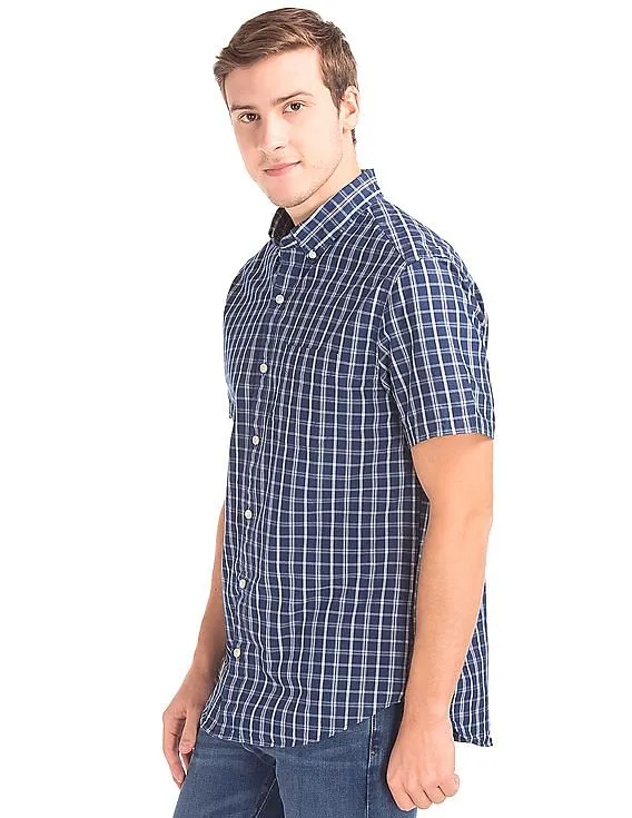 GAP Men Blue Twill Plaid Short Sleeve Standard Fit Shirt