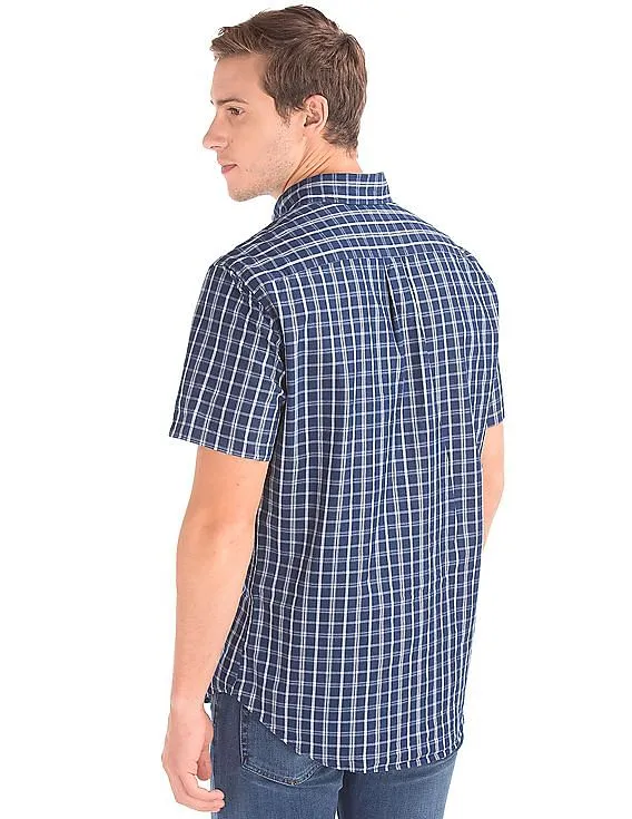 GAP Men Blue Twill Plaid Short Sleeve Standard Fit Shirt