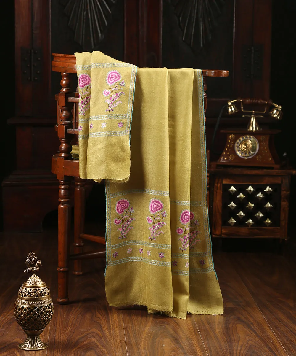 Green Handwoven Pure Pashmina Stole with Gulabkari Motif