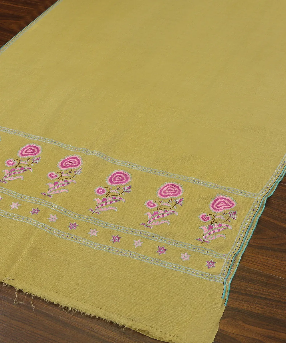 Green Handwoven Pure Pashmina Stole with Gulabkari Motif