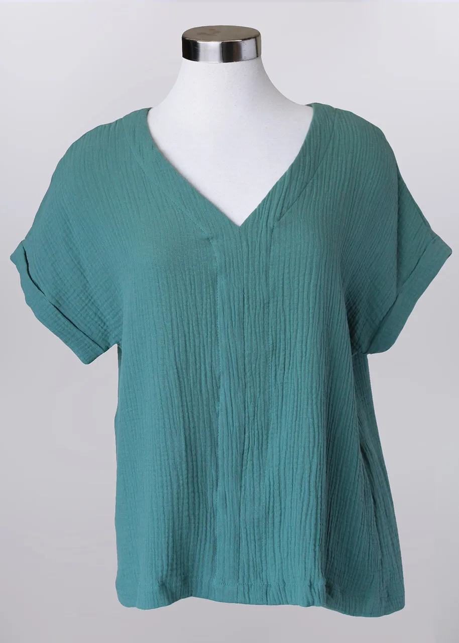 KEREN HART, LTD TOP *MISSY* SOLID GAUZE V NECK SHORT SLEEVE