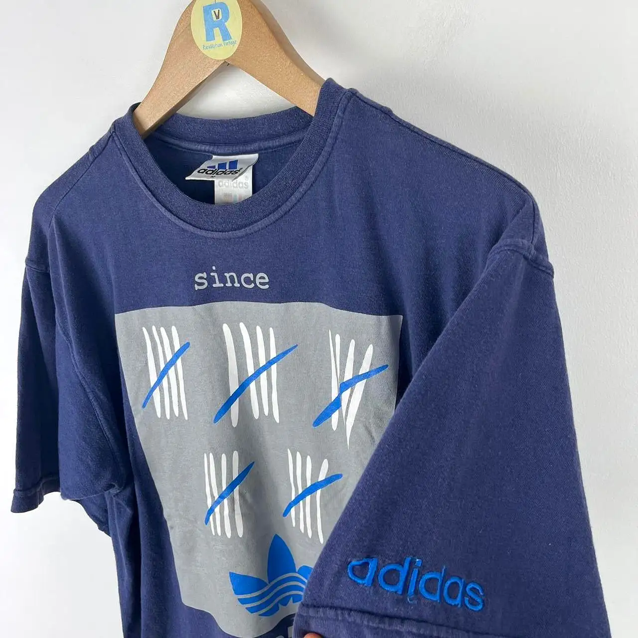 Vintage 90s Adidas T-Shirt (Medium)